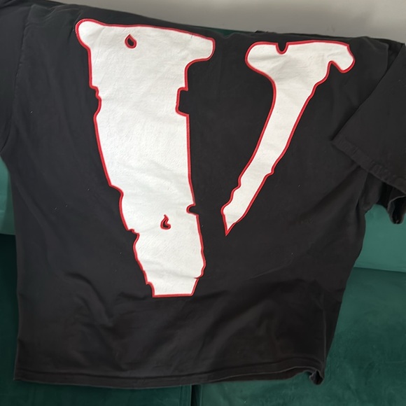 V Lone T Shirt - Picture 2 of 2